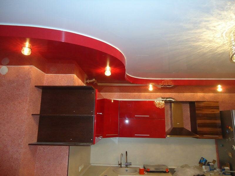 2х уровневый натяжной потолок на кухне фото
