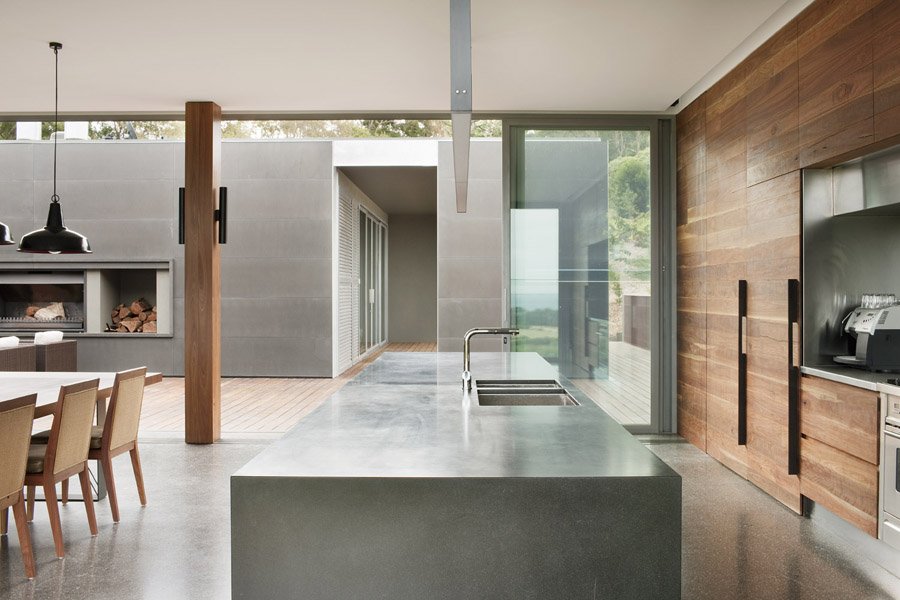 Balance between wood and concrete