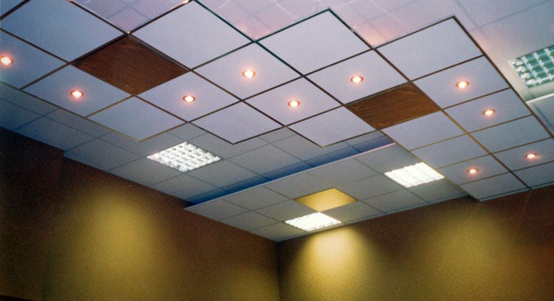 Плиточный подвесной потолок Армстронг
