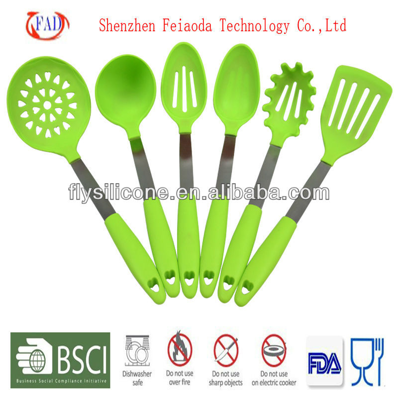 Beautiful Kitchen Utensils Set Light Green, 6 pcs Silicone with Stainless Steel