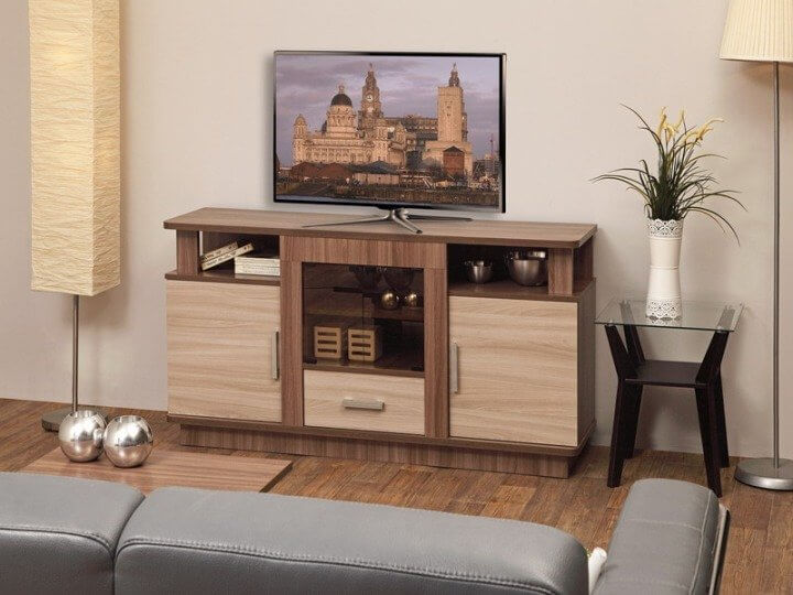 Современный комод под телевизор в интерьере гостиной