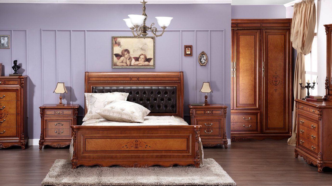Деревянная мебель для спальни