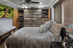 Photo Interior Design Bedroom Bed Pillows