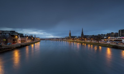 река город вечер освещение